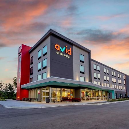 Avid Hotels Milwaukee West - Waukesha By Ihg Pewaukee Buitenkant foto
