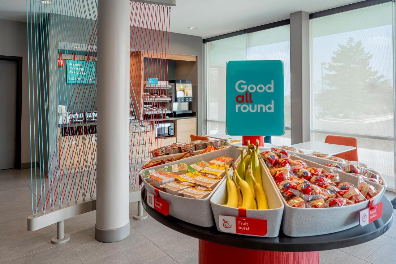 Avid Hotels Milwaukee West - Waukesha By Ihg Pewaukee Buitenkant foto